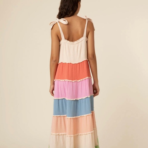 FRNCH Dresses & Skirts - FRNCH   Laurel Color-block Flowy Maxi Dress   SIZE MED